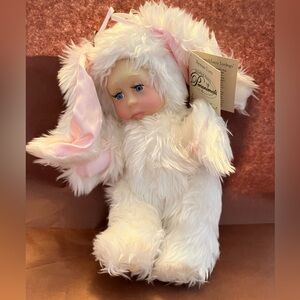 Jacqueline Kent Persanimals Easter Mezmer Eyes White